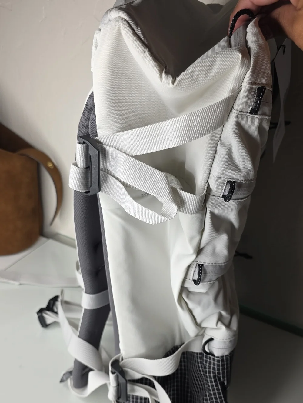 Matador SEG28 Backpack In Artic White